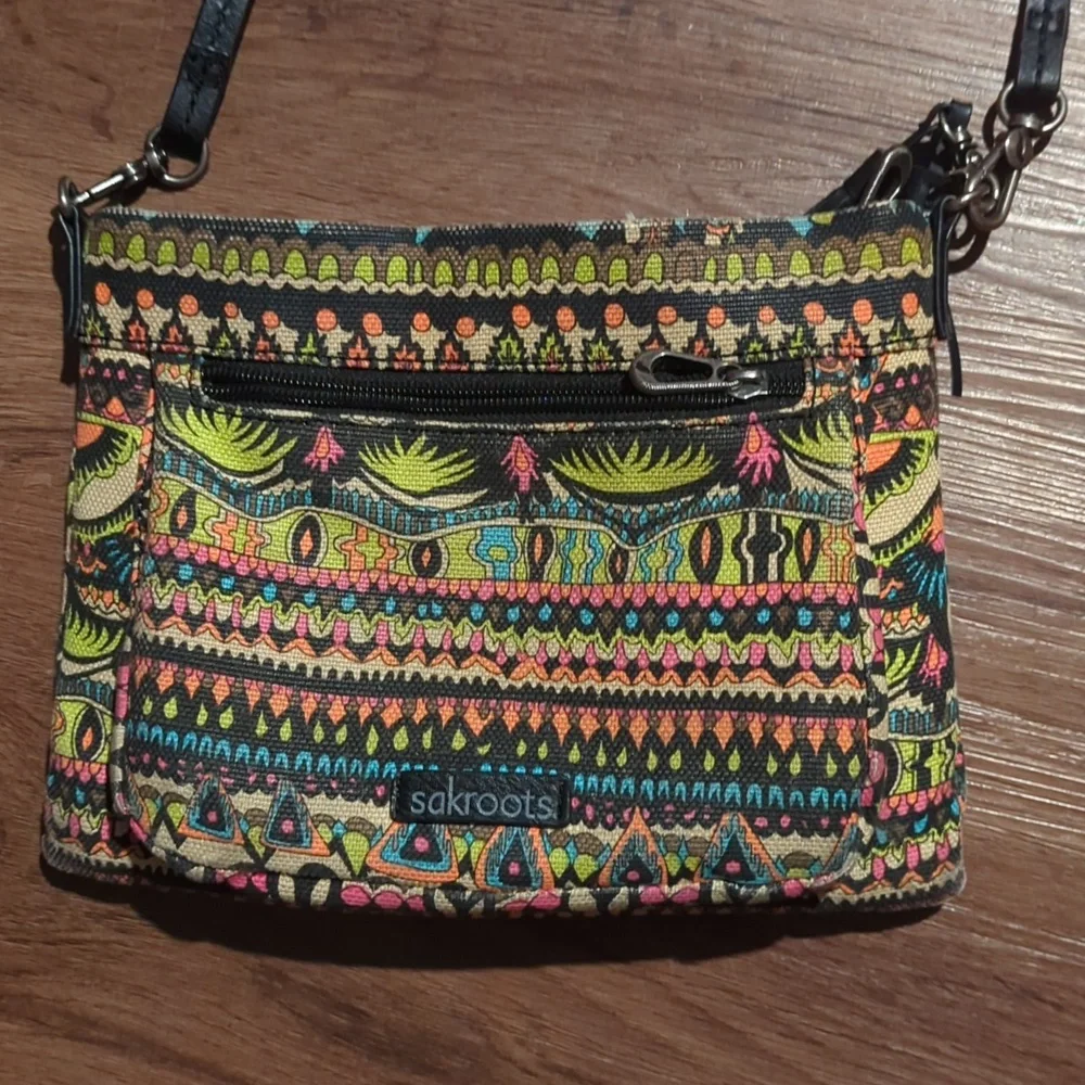 Purses - Picture 10 of 13